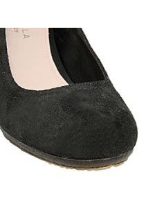 Carvela Amanda Court Shoes Black   