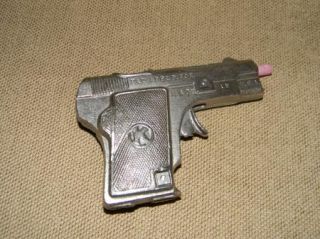Vintage Kilgore Border Patrol 50 Shot Colt Toy Cap Gun Pistol with