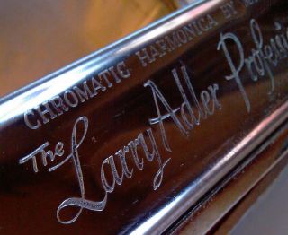 Chromatic Harmonica HOHNER The LARRY ADLER Professional 16 holes