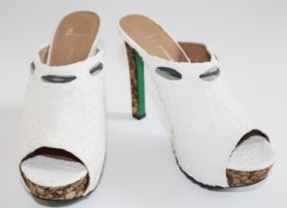Womens LISA/ Donald J Pliner DETRIA Platform Peeptoe Stiletto Heels