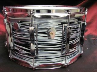 This auction is for a Ludwig Classic Maple 14x8 Snare Drum. We have