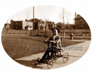 1900s Irish Mail Hand Car Boy Girl 4 Wheel Rowing Cycle Pedal Car Toy