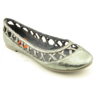 Sport these versatile Rocket Dog Margie flats with your favorite