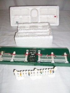 Dept 56 Lamp Post Fence Cast Metal Picket Fence Fence with Gate