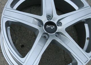 Niche Euro M101 20 Silver Rims Wheels Infiniti Q45 90 06 20 x 8 5 5H