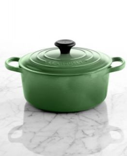 Le Creuset Signature Enameled Cast Iron French Oven, 3.5 Qt. Round