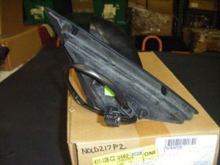 New GM Driver Side View Mirror 25769728