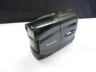 Panasonic NV CS1 , ohne weiteres Zubehör,als Defekt (K11 85)