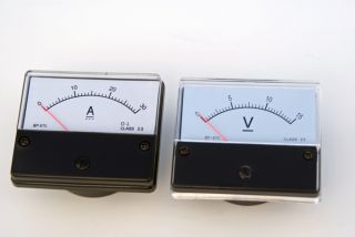 Voltmeter / Amperemeter Set DC 15V / 30A analog Spannungsmesser