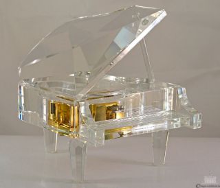 Spieluhr Fluegel Klavier Piano Kristallglas Glas Schoenes Geschenk NEU