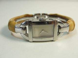 GUCCI 6800L Bamboo Beige Damen Spangen Uhr Armbanduhr Bambus Watch