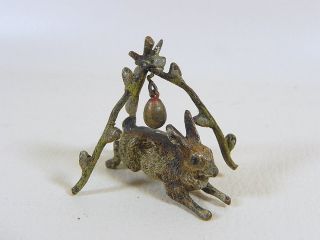 Wiener Bronze Figur   Hase unter Ästen mit kleiner Glocke