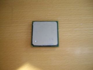 Intel Pentium 4 2,4 GHz Sockel 478 SL6D7 Prozessor CPU