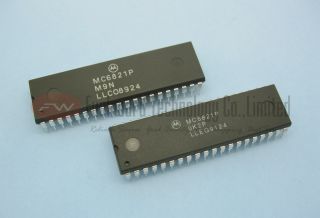MC6821P 6821P 6821 Peripheral Interface Adapter,100PCS