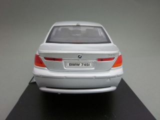 BMW 745i 745 i silber 1:18 Welly Collection Series Modellauto