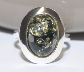 Echt Silber 925 Ring mit echten Bernstein  Farbe Grün   Größe 55