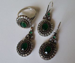 925 STERLING SILVER WOMAN SET WITH EMERALD ZIRCONIA OTTOMAN EARRING