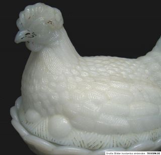 Seltene Hennendose Henne Dose Huhn weißes Pressglas Frankreich Anf