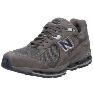 New Balance Mens MR2002 Training Shoe: Shoes