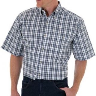 Wrangler Big and Tall Short Sleeve Easy Care Plaid Shirt