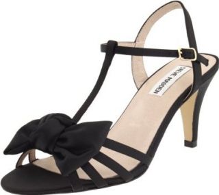 Steve Madden Womens Gramicy T Strap Pump Shoes