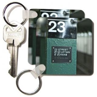 23rs street stop in Manhattan   Set Of 2 Key Chains