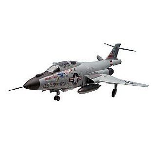 Revell 148 F 101 Voodoo Toys & Games