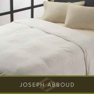 Joseph Abboud Luxury Size 300 Thread Count Down like Comforter