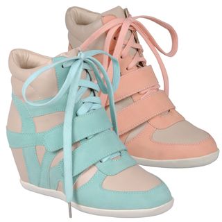 Journee Collection Womens  Alana 9 Lace up Wedge High top Sneakers