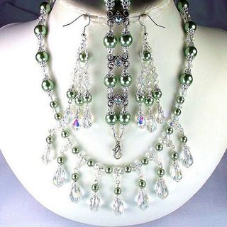 Sage Green Pearls and Clear Crystals Jewelry Set
